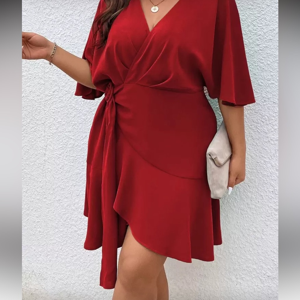 Plus solid Batwing Sleeve Ruffle Hem Mini Dress - Picture 11 of 13